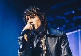 Leo Rizzi aterriza en Canarias con su trabajo más reciente, 'Pájaro Azul'.