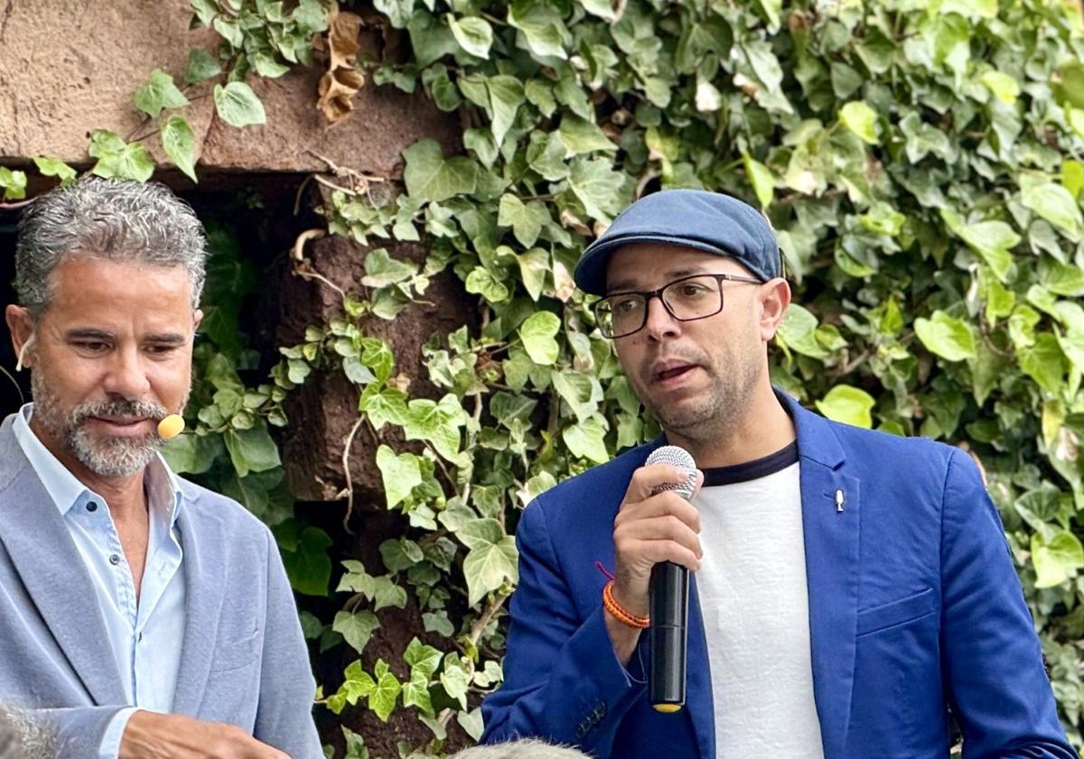 Imagen principal - Iván, Carmelo y Chaxiraxi durante sus intervenciones