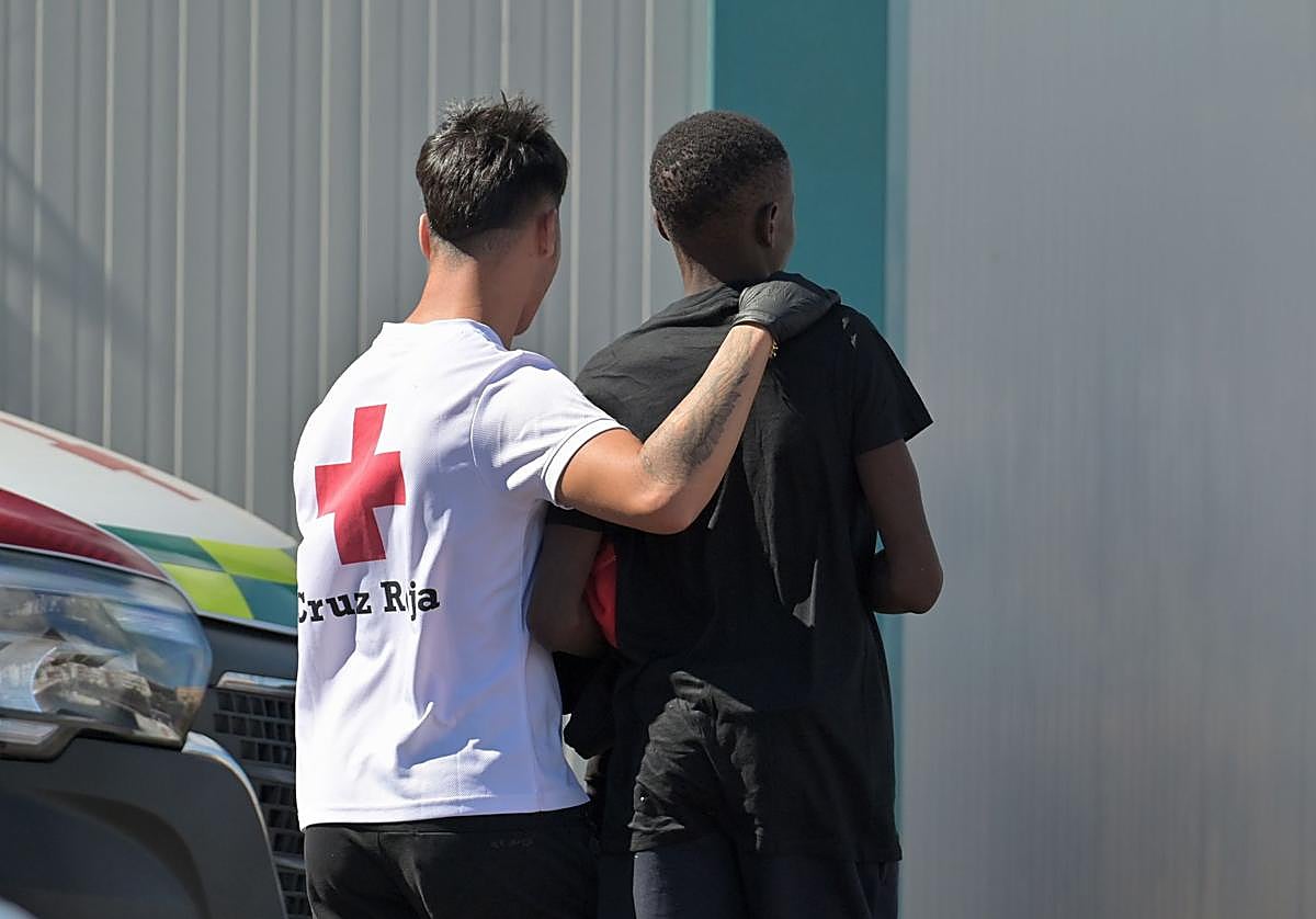 El Supremo llama al Estado a explicar su inacción con los 1.080 menores asilados