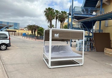 Principal hipótesis sobre las 10 camas balinesas de Meloneras: fueron robadas