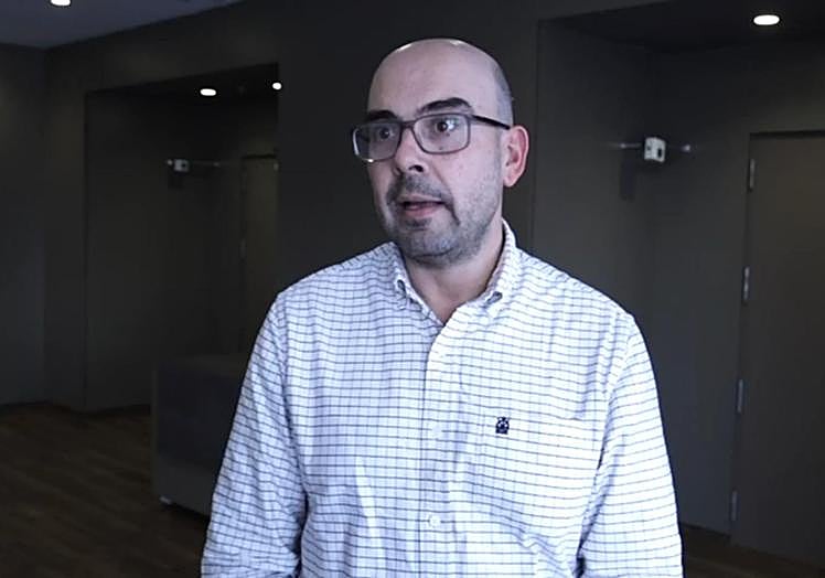 Ayoze González, jefe de Servicio de Neurología y Neurofisiología del Hospital Doctor Negrín.