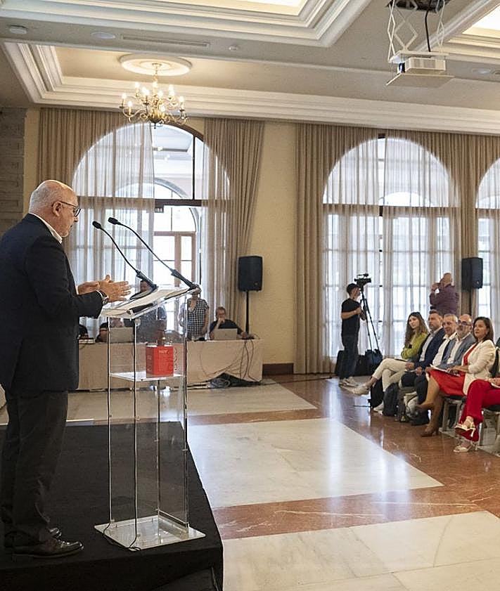 Imagen secundaria 2 - La enfermería se prepara para los cambios que lainteligencia artificial traerá al ámbito de la salud