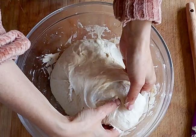 Plegamos y dejamos reposar