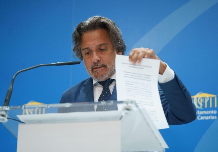 Gustavo Matos, este martes durante su comparecencia en el Parlamento de Canarias