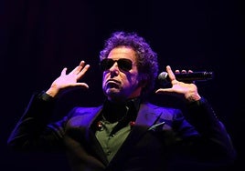Andrés Calamaro.