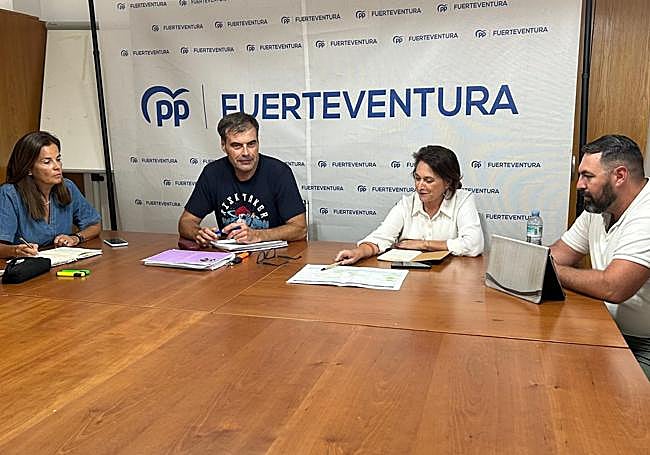 Los cuatro ediles del PP en el Ayuntamiento de Puerto del Rosario.