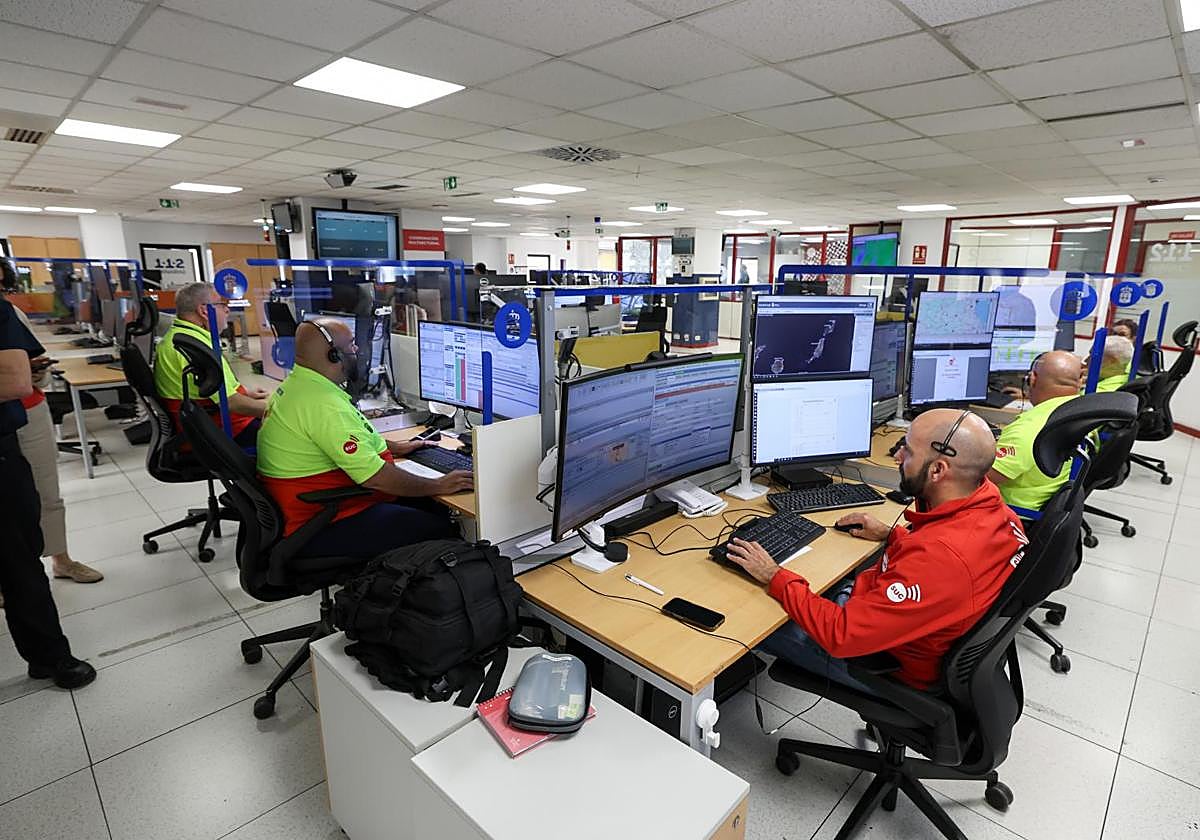 Imagen reciente de la sala operativa del 112 en la capital grancanaria.