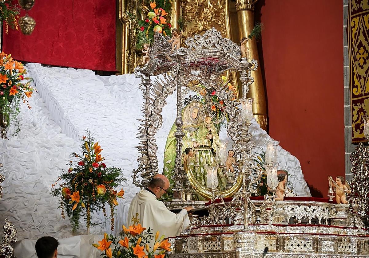 Imagen de la Virgen del Pino en Teror.