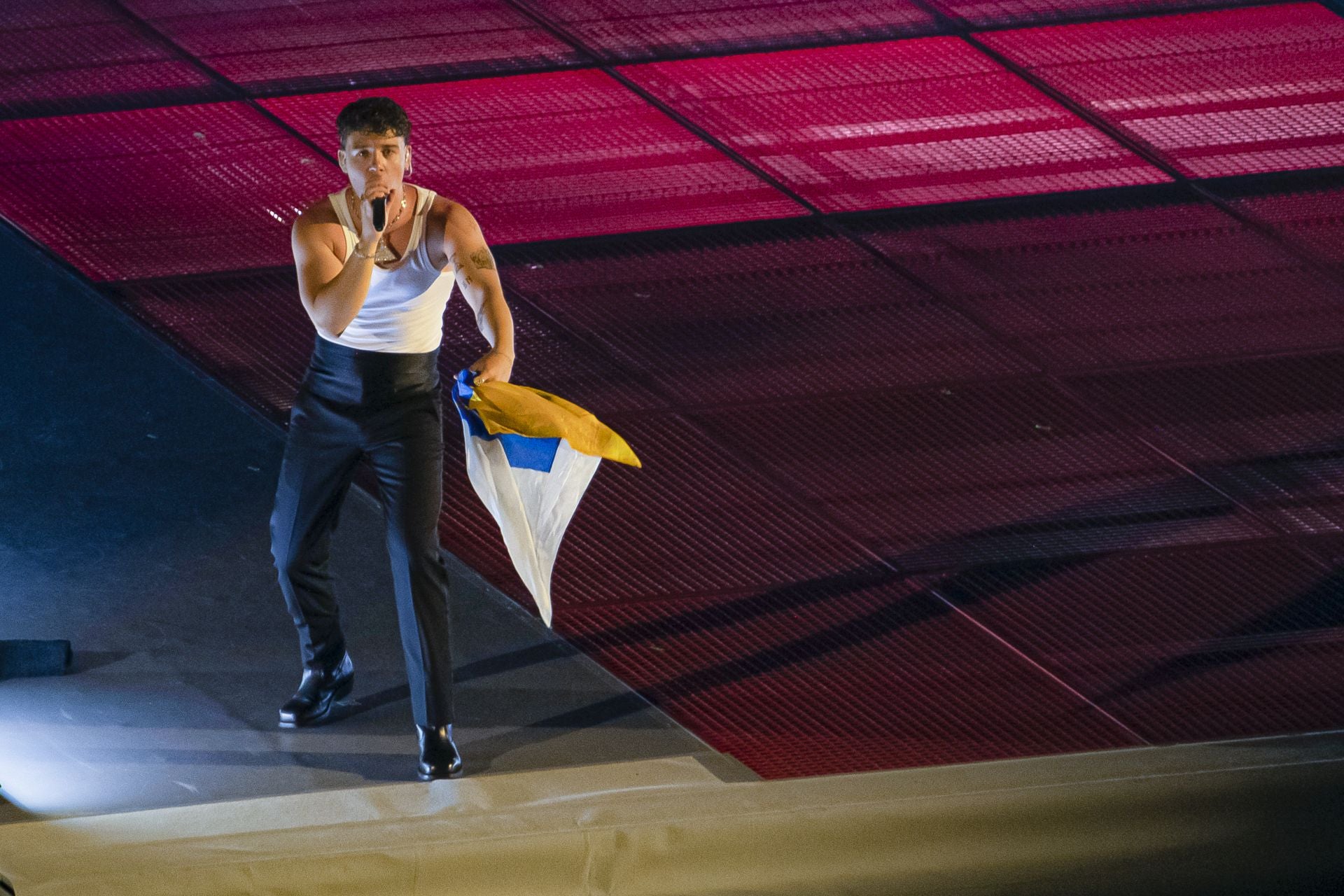 Vuelva a recordar el concierto de Quevedo con las mejores imágenes