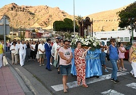 Un momento de la procesión de María Auxiliadora.