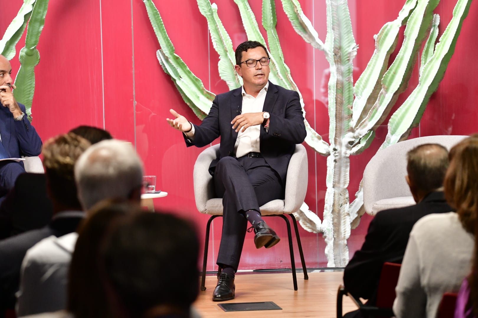 Imágenes del foro CANARIAS7 &#039;Conversaciones con el consejero Pablo Rodríguez&#039;