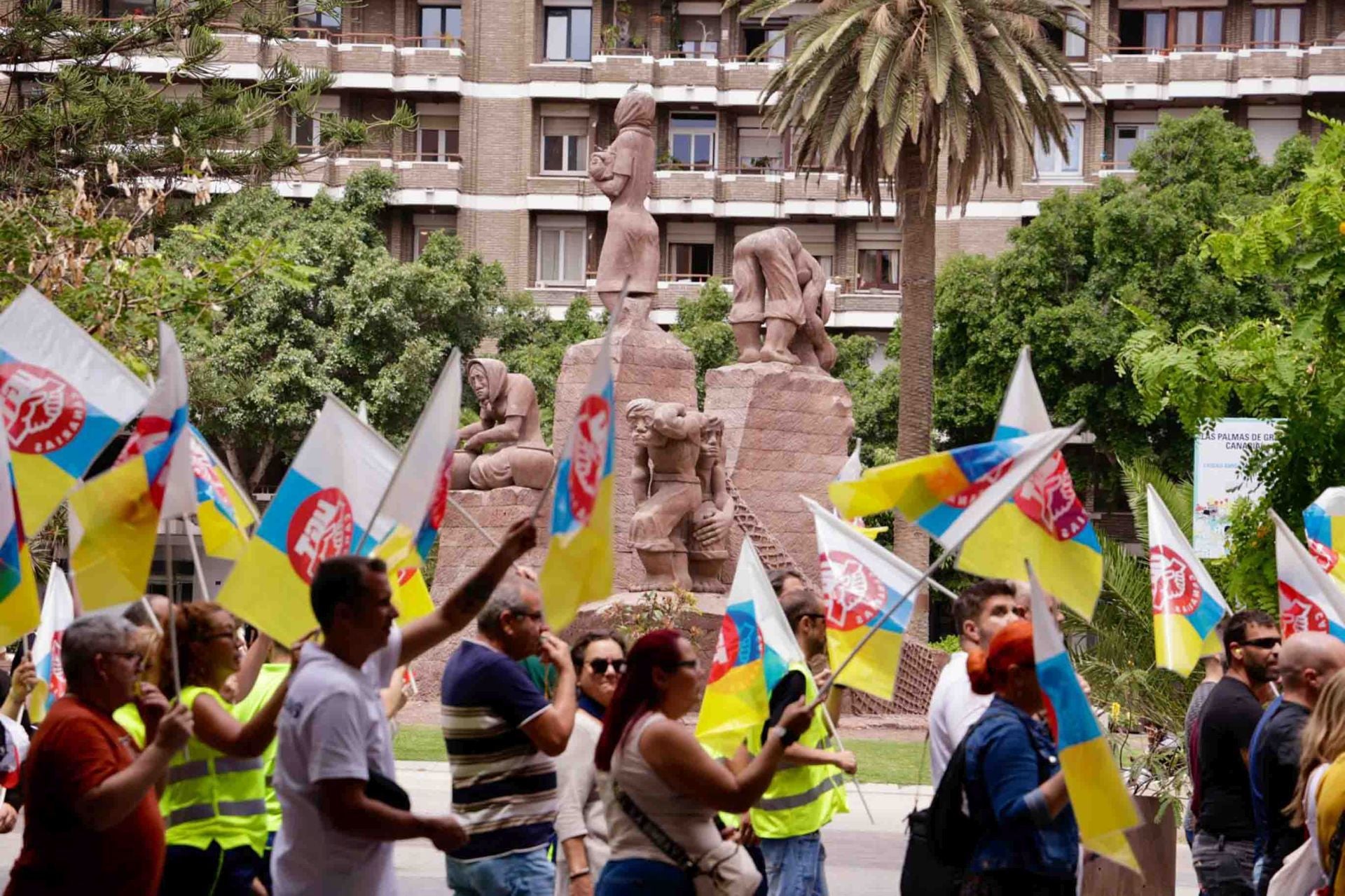 El paro parcial del comercio en Mesa y López por sueldos dignos, en imágenes