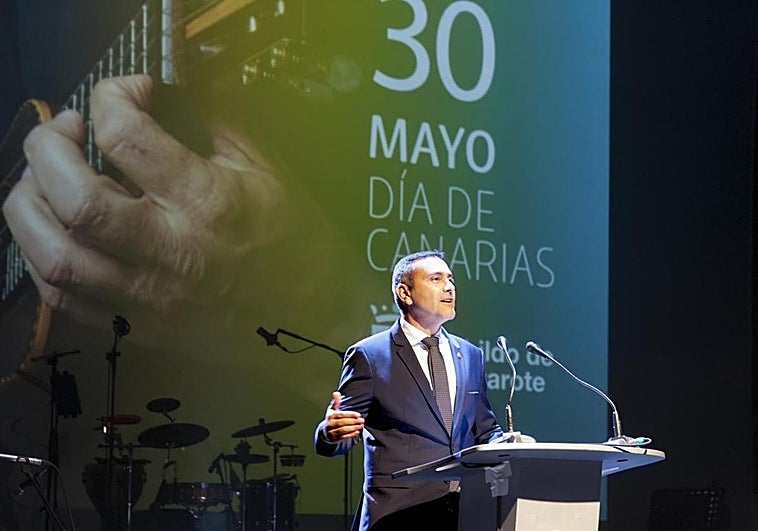 Intervención del presidente insular en el Teatro El Salinero.