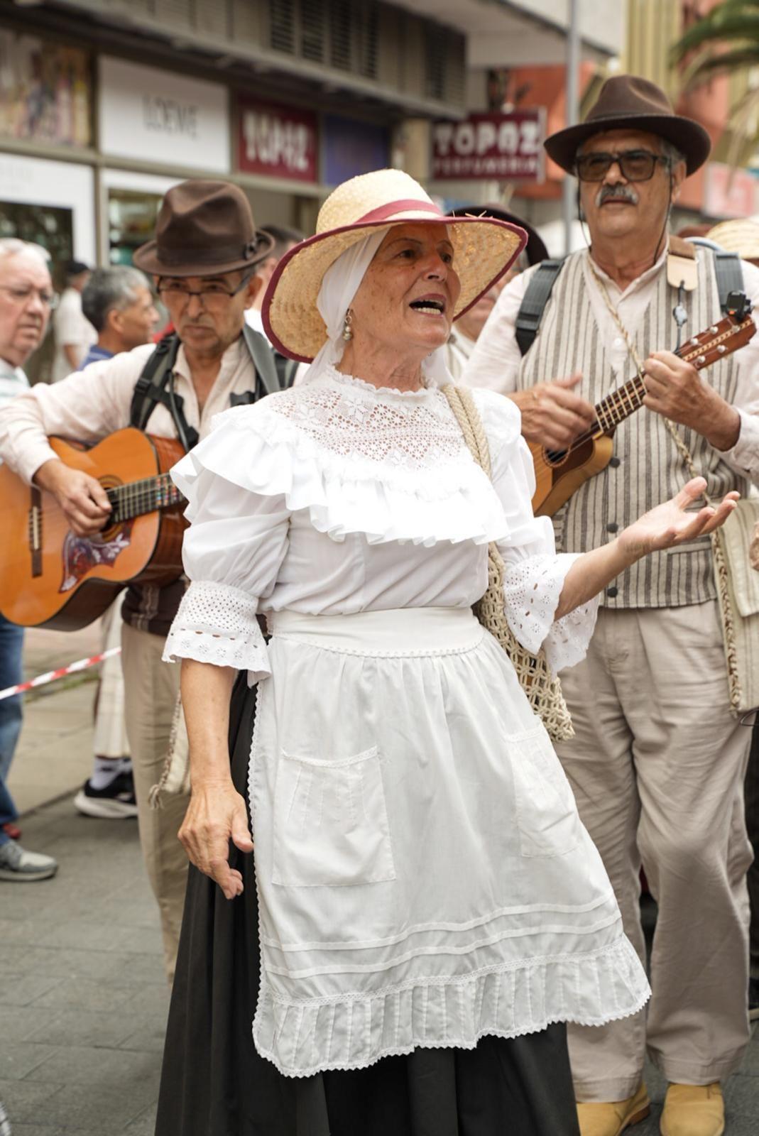 El Paseo Romero llena de tradición el itsmo