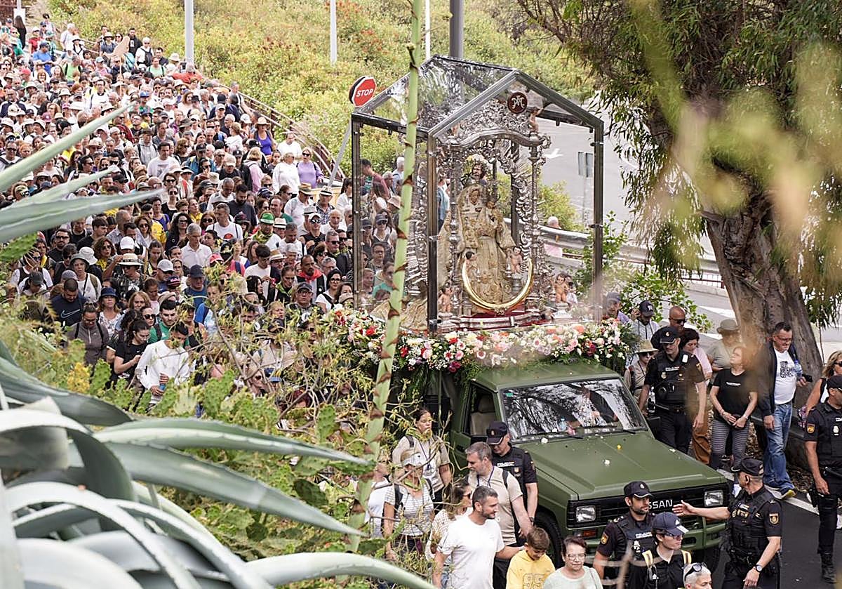 Las imágenes de la Bajada de la Virgen del Pino