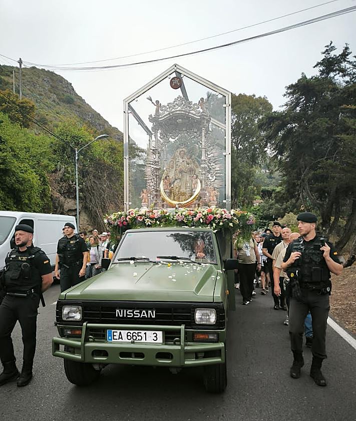 Imagen secundaria 2 - El coronel Peña de Haro encabeza el dispositivo de la Guardia Civil