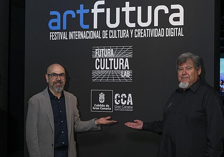 Goyo Ucle (izq) y Alejandro Sacristán, comisarios de Art Futura.