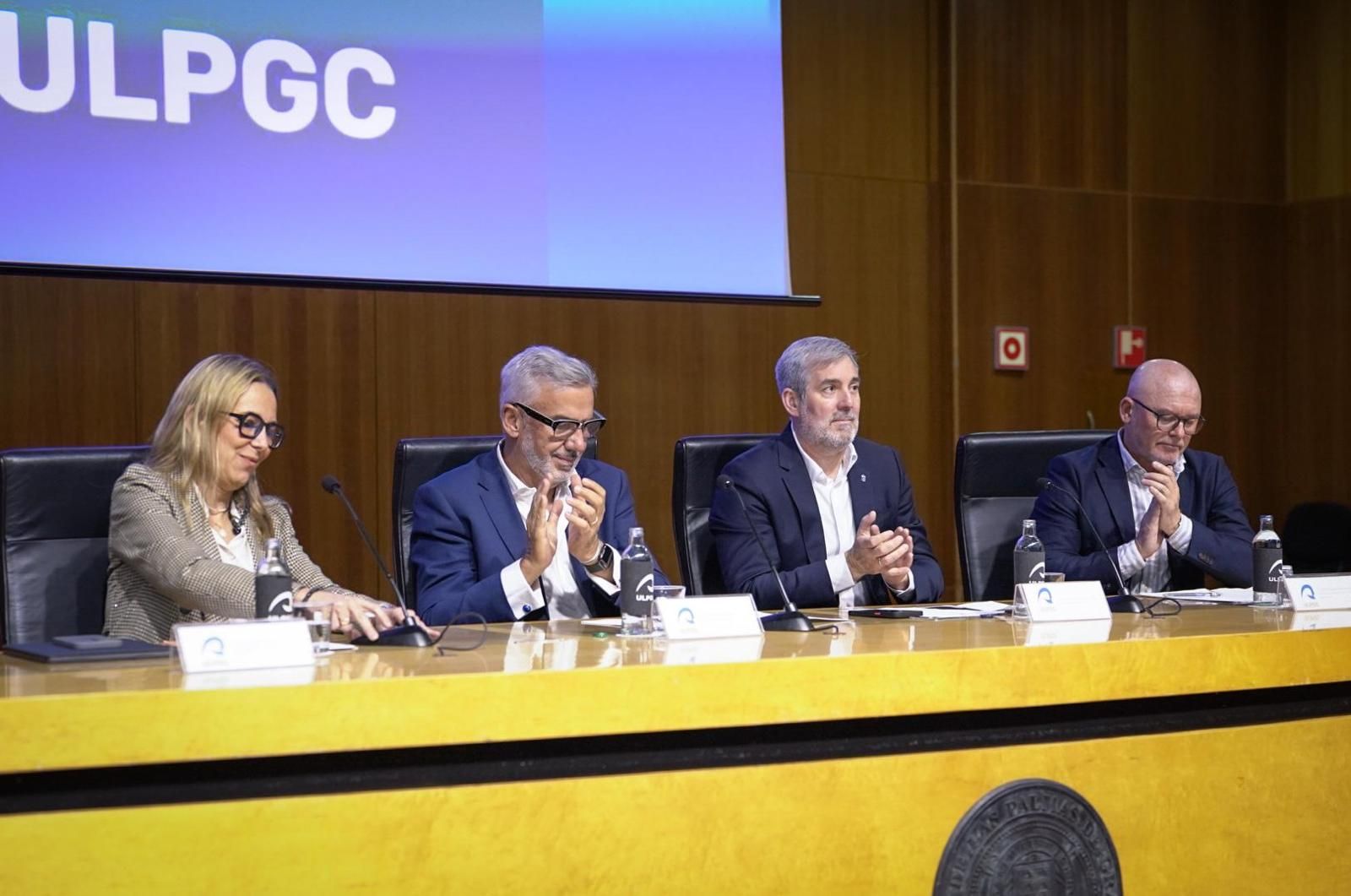 La orla del alumnado más veterano de la ULPGC