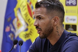 Imagen de archivo de Jonathan Viera en una rueda de prensa en Barranco Seco.