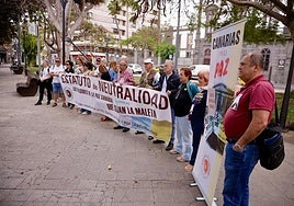 Concentración contra la OTAN en San Telmo