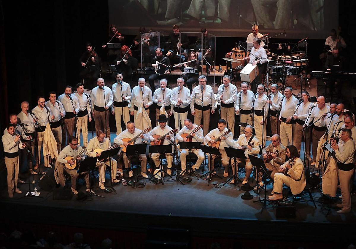 Actuación del grupo Los Gofiones.