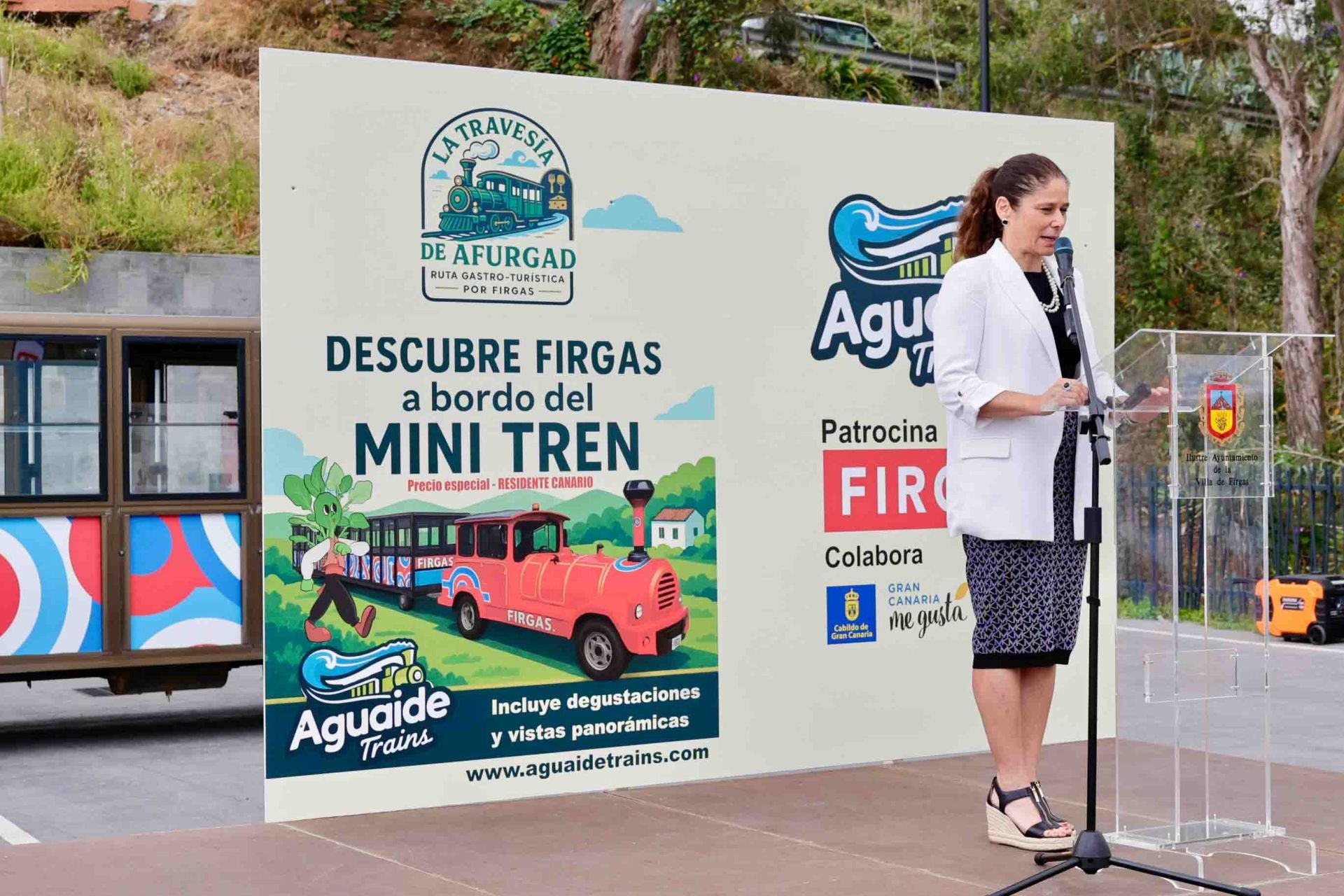 La presentación del tren de Firgas en imágenes