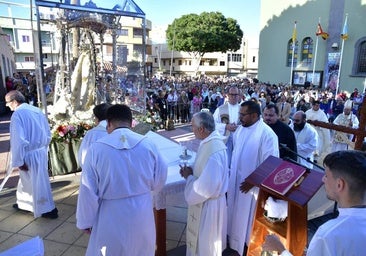 Santa Lucía despide a la Virgen del Pino con música y oración