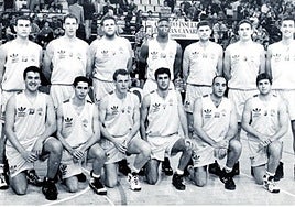 Plantilla del Club Baloncesto Gran Canaria que hizo historia en la temporada 1994-1995 con el ascenso a la Liga ACB.