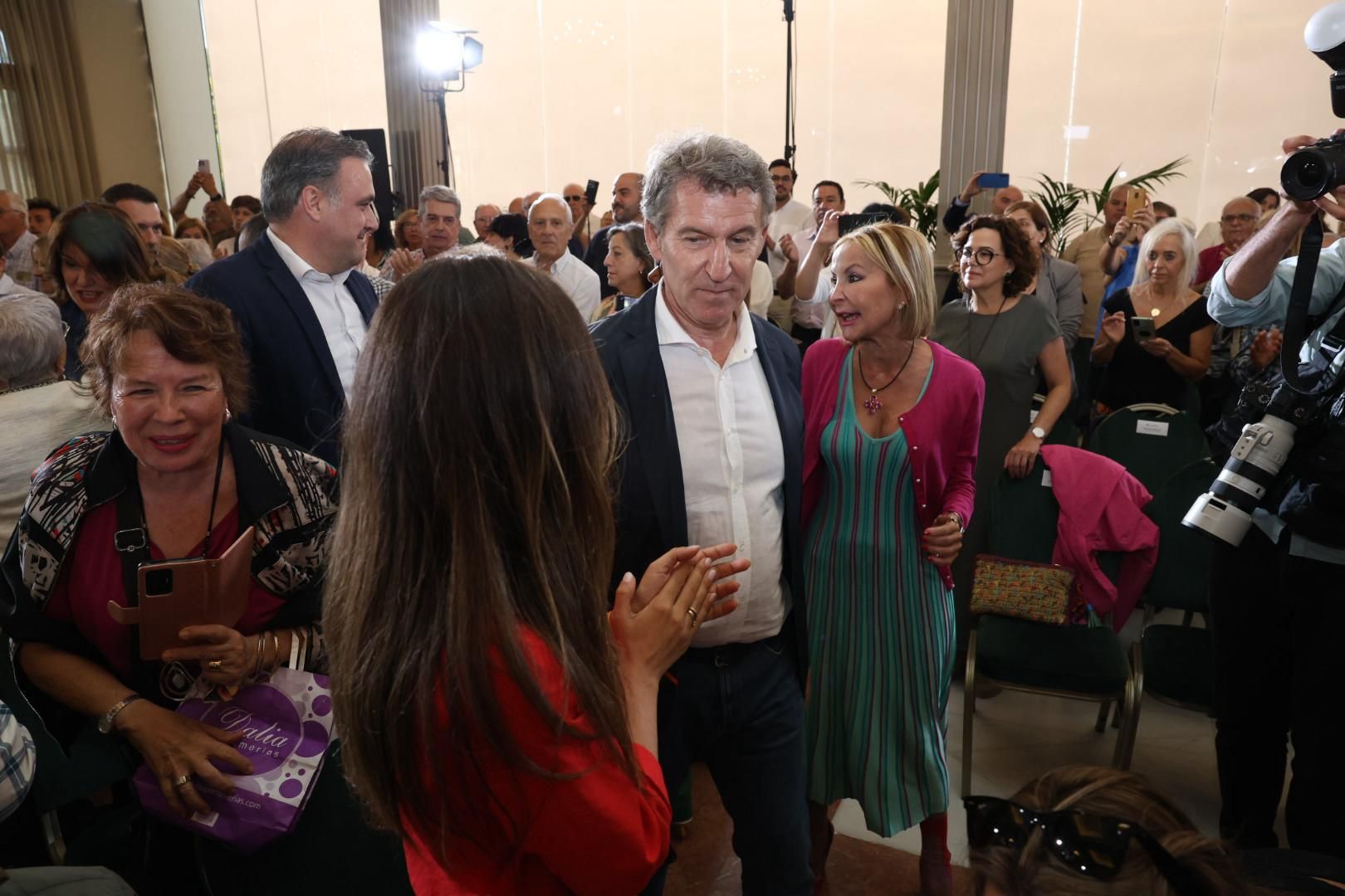 Feijóo atrae masas en el acto del Partido Popular en Las Palmas de Gran Canaria