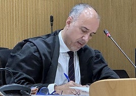 El letrado de la defensa, Miguel Ángel Pérez Diepa.