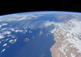 Camino a Europa. Canarias, siempre presente