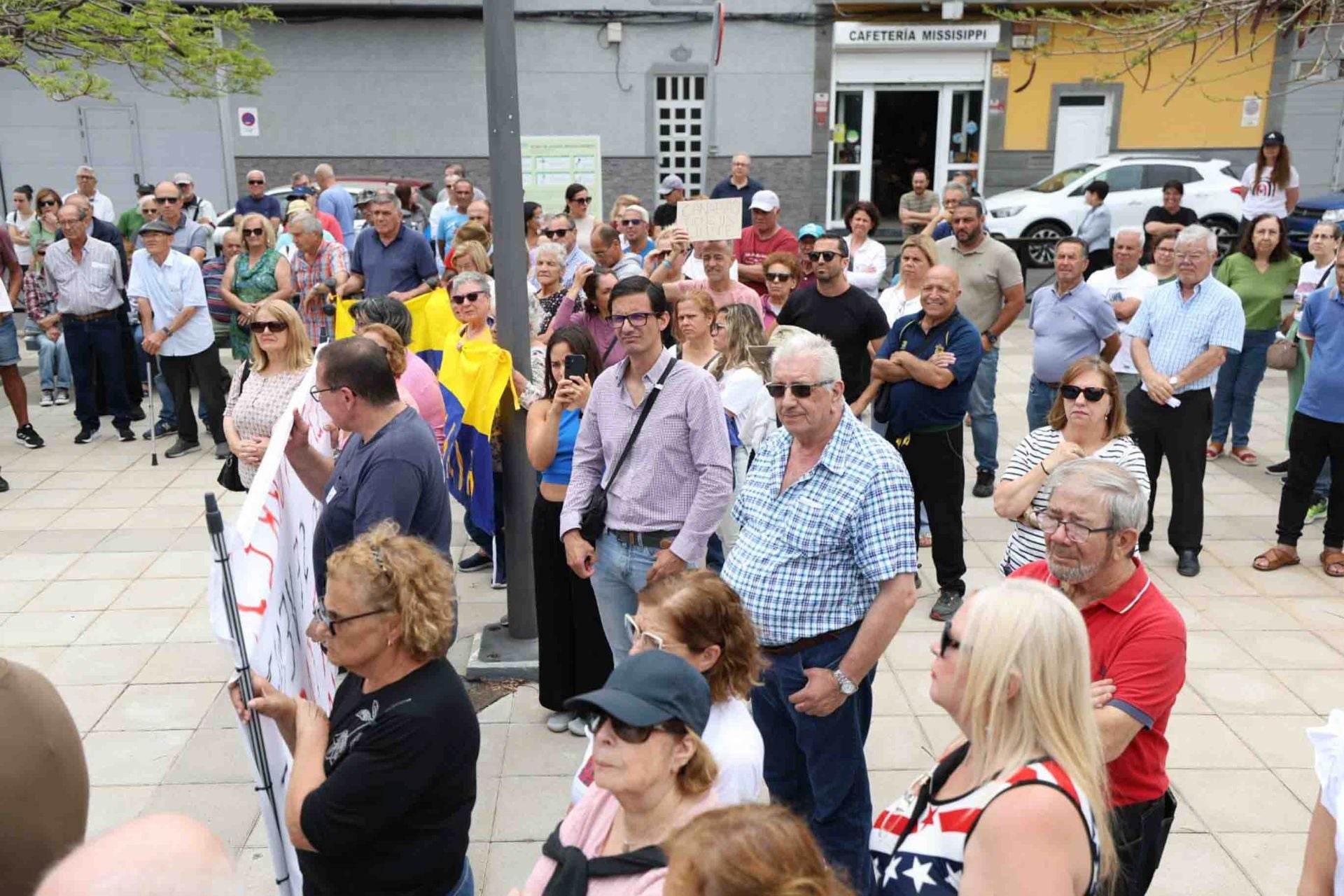 Las protestas de El barrio de Las Torres contra el Plan General, en imágenes