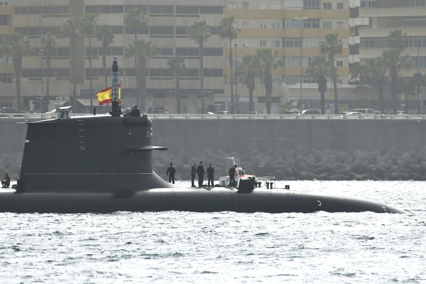 Imagen secundaria 1 - Así fue la entrada del submarino &#039;Isaac Peral&#039; en Las Palmas de Gran Canaria