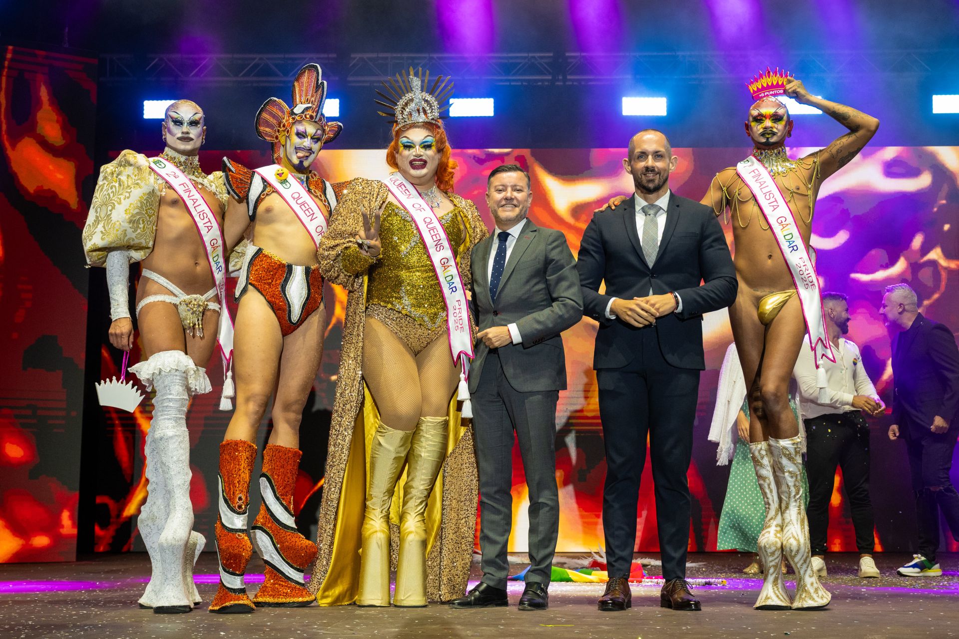 Imagen principal - Los ganadores de la noche en la foto superior, Drag Ármek (i) y Grimassira Maeva. 