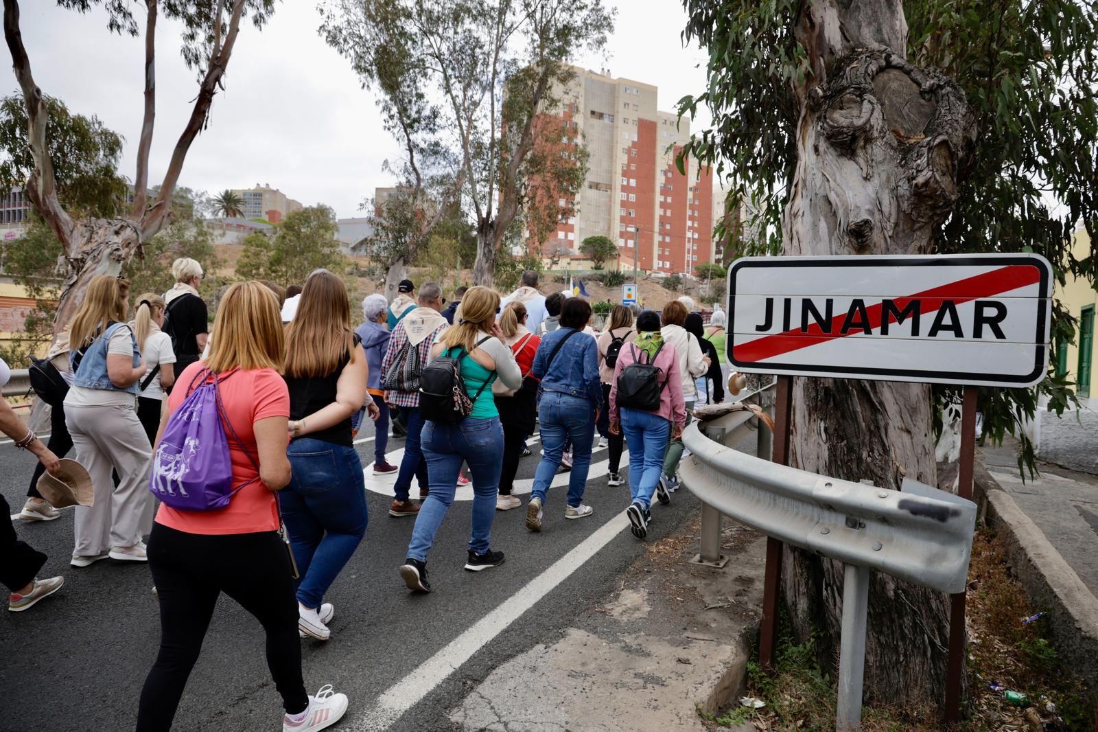 Con fe y devoción, de Jinámar a Telde para ver a la Virgen del Pino