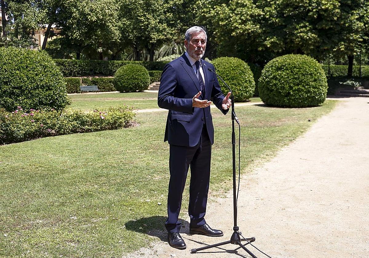 El presidente de Canarias, Fernando Clavijo, después de la Conferencia de Presidentes en Barcelona