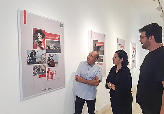 Cartel de 'Los abrazos rotos', en muestra en Arrecife, en la Casa de la Cultura Agustín de la Hoz.