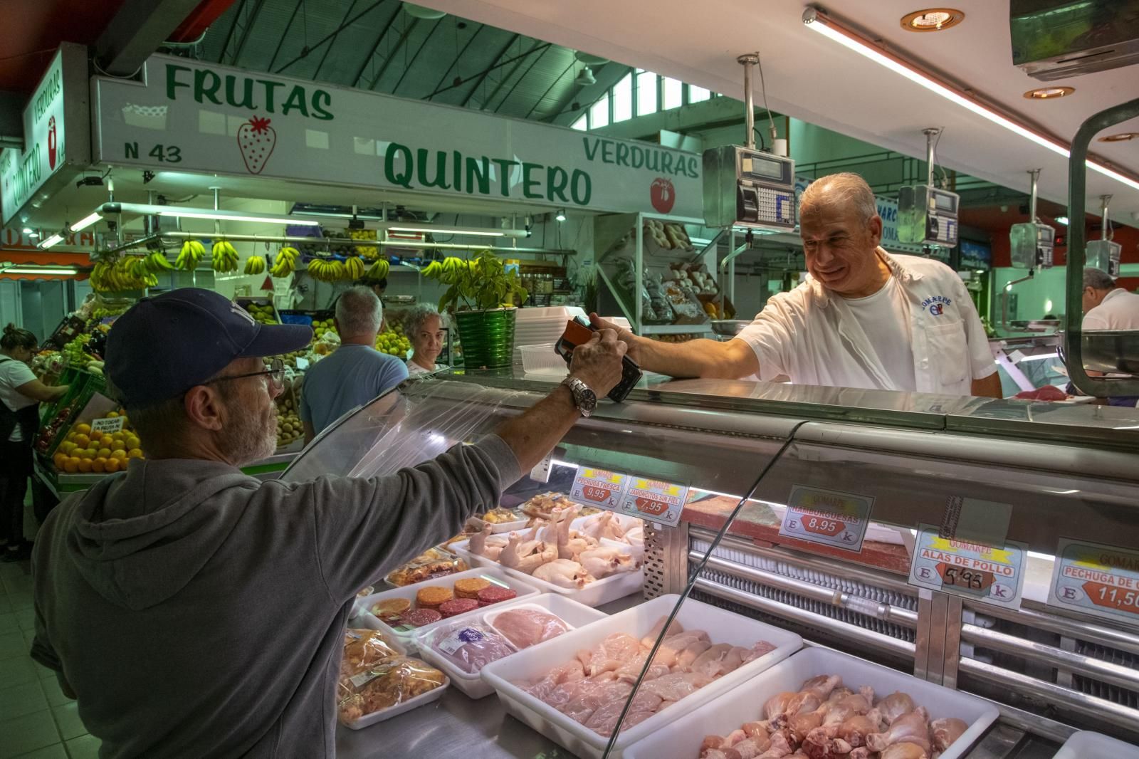La compra del día a día en el mercado en Canarias