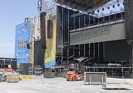 Escenario de gran dimensión en Agramar para disfrutar del Lava Live Fest en Arrecife.