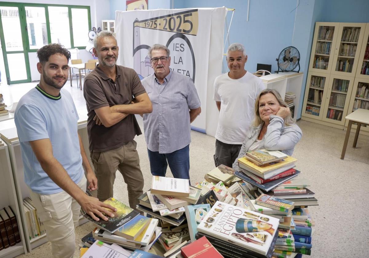 De izquierda a derecha, Alonso Díaz, Eduardo Trujillo, Rafael Matilla, Jonathan Ortega y Luisa Urréjola.