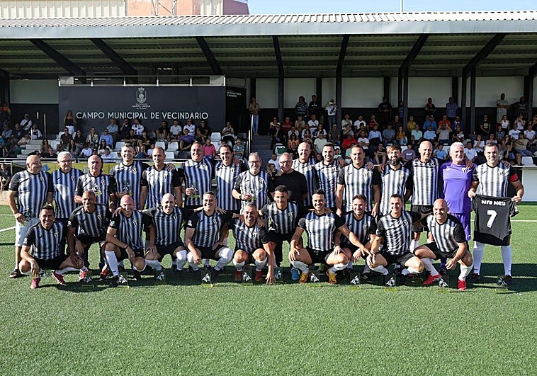 Instantánea del homenaje celebrado en Vecindario.