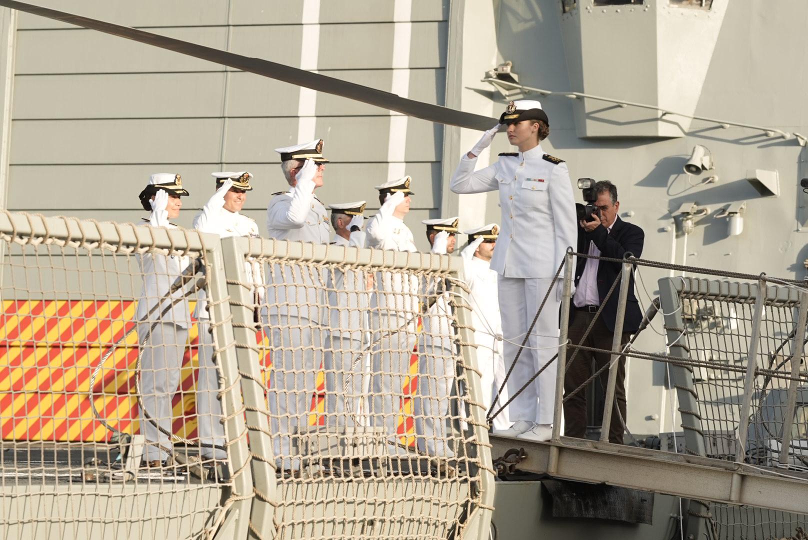 La marcha de la princesa Leonor del Puerto de Las Palmas, en imágenes