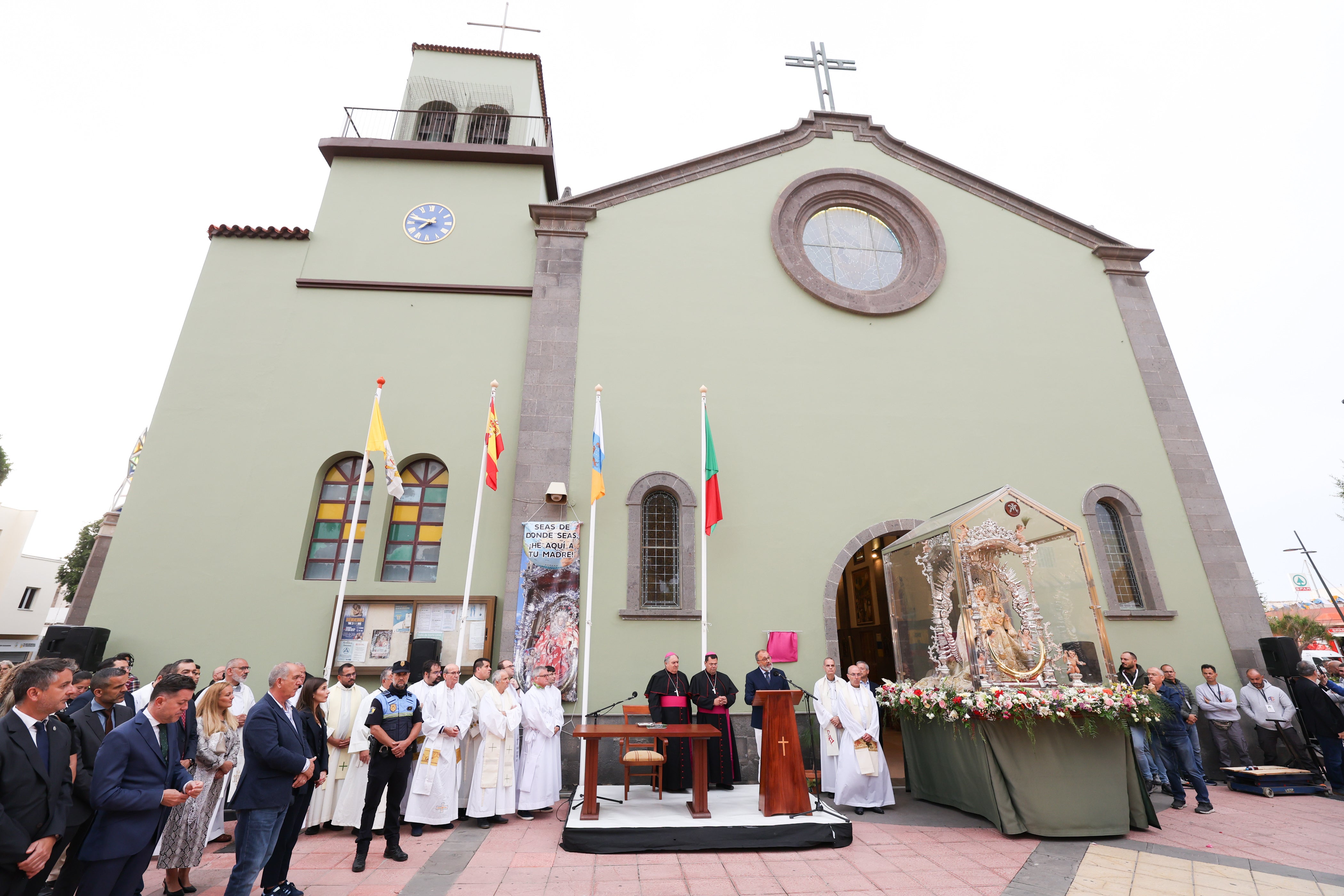 Llegada a la iglesia de San Rafael