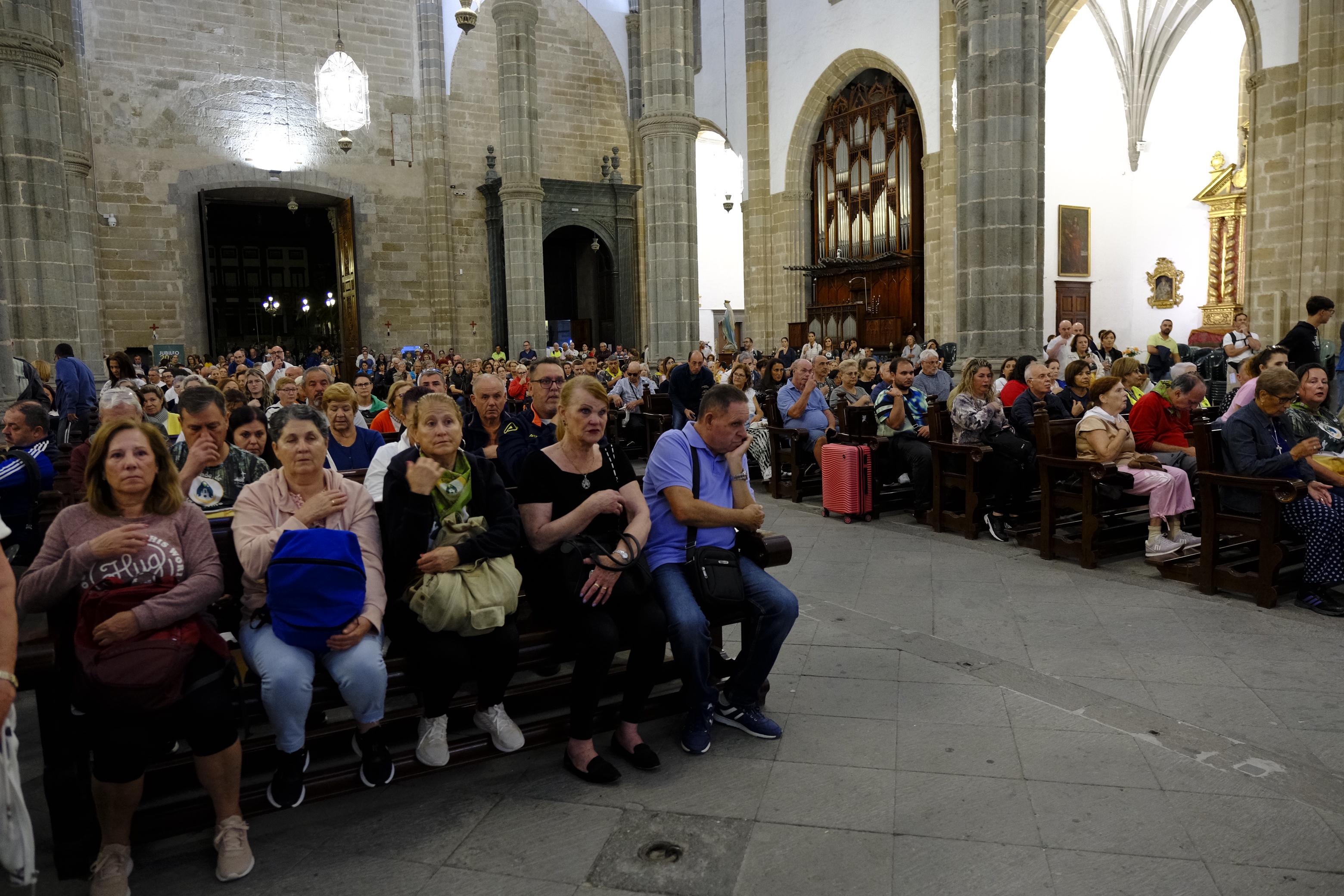 La subida de la Virgen del Pino 2025