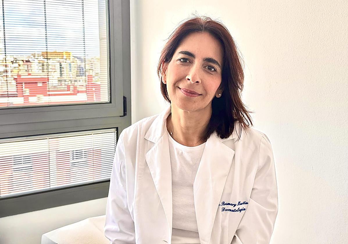 Doctora Rosmary Martin, especialista en dermatología médico-quirúrgica y venereología del Hospital Universitario Vithas Las Palmas.