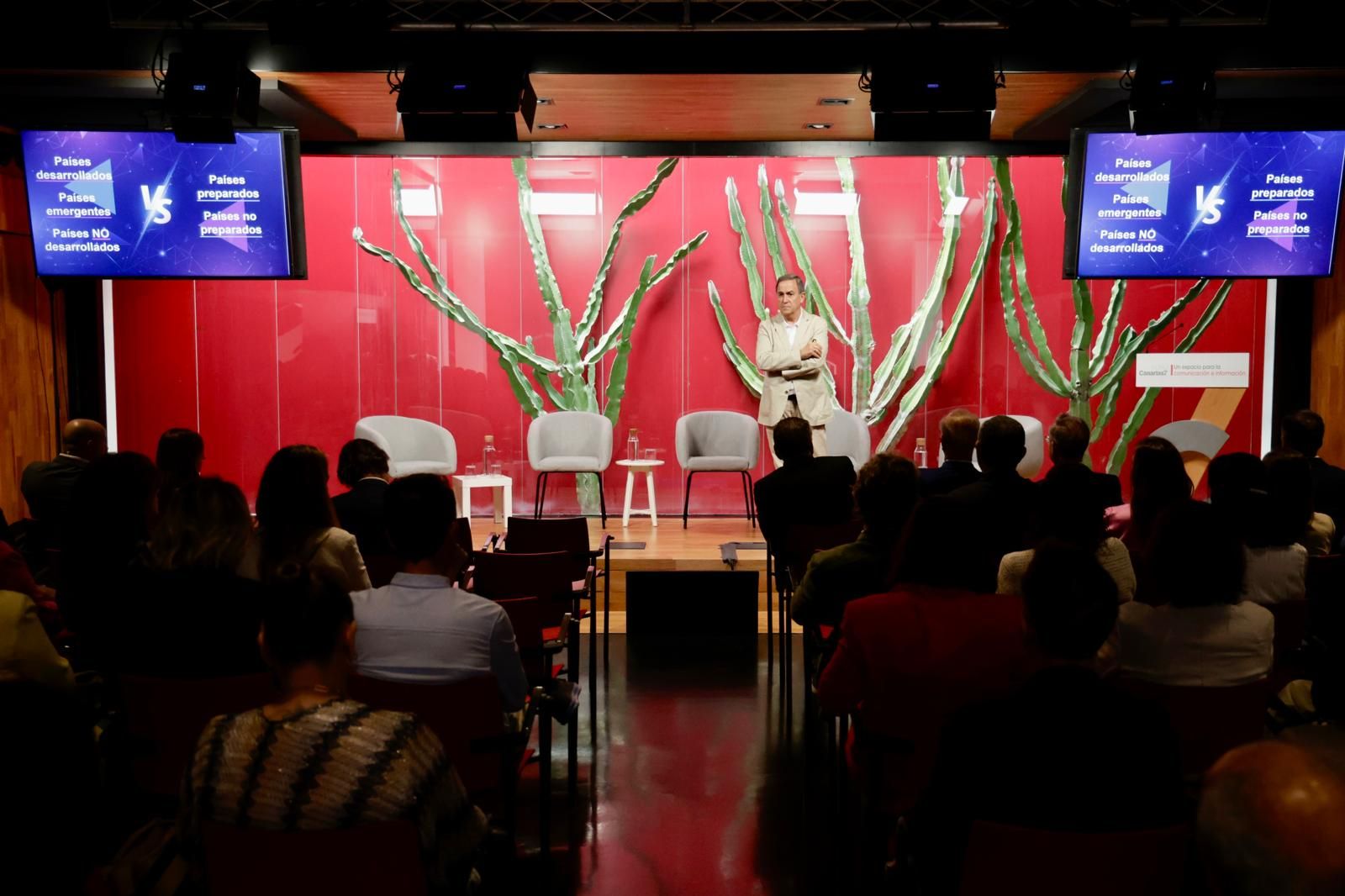 El futuro del empleo y la FP se debate en CANARIAS7