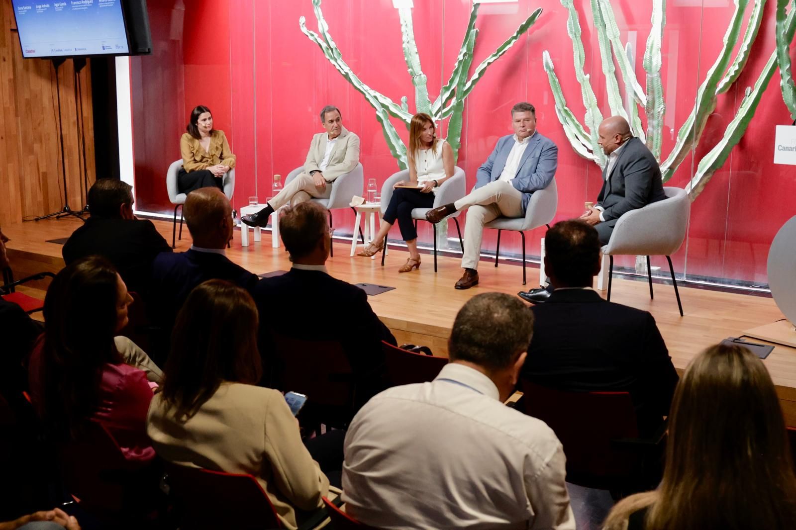 El futuro del empleo y la FP se debate en CANARIAS7