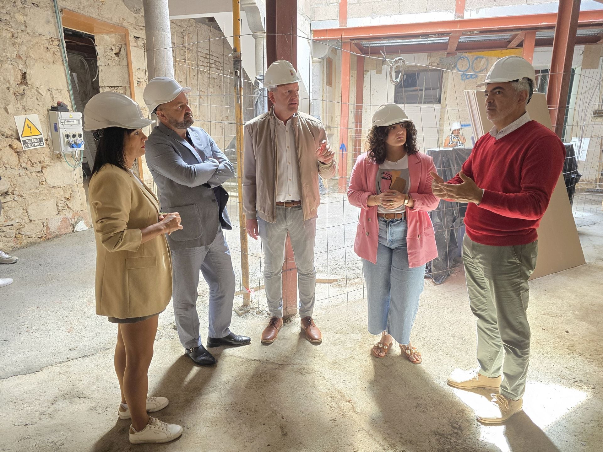 Visita a las obras del hotel emblemático de Teror.