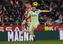 Mika Mármol, en Montilivi frente al Girona.