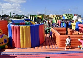 El parque hinchable más grande del mundo, en imágenes